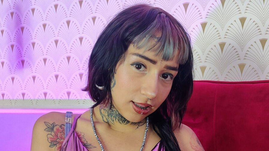 JadeBonett