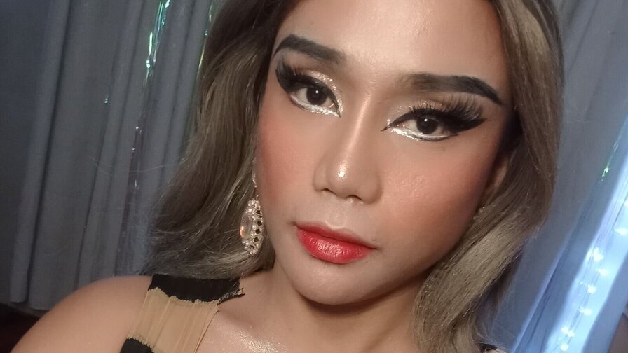 NikkieWinks